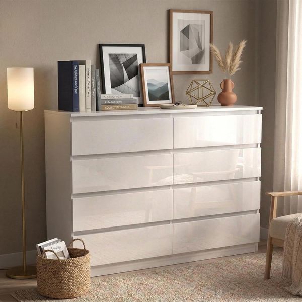 Griffloses Hochglanz-Weiss Sideboard mit acht grossen Schubladen und Kippsicherung, multifunktionaler Schrank 120 x 40 x 99 cm